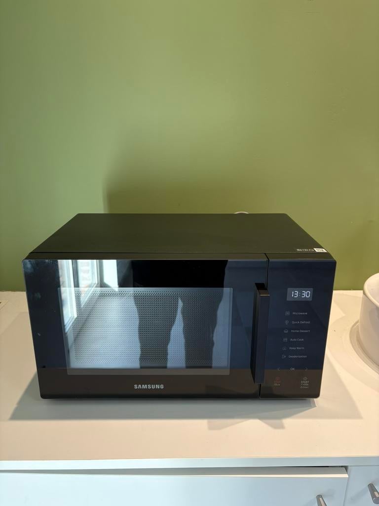 Microgolf Samsung (werkt perfect!), Ophalen, Microgolfoven, Zo goed als nieuw, Draaiplateau