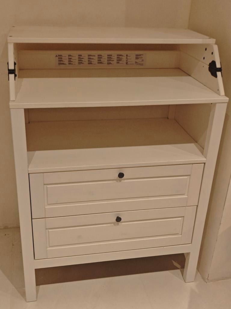 Splinternieuwe verschoon tafel Ikea!!, Ophalen