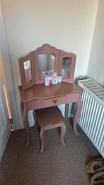 Make up tafeltje kinderen, Enlèvement, Utilisé