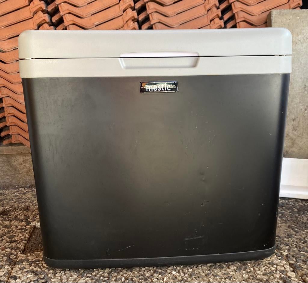 Mestic MAC-40 absorptiekoelbox AC/DC, 12V, 230V, gas, Caravans en Kamperen, Ophalen, Zo goed als nieuw