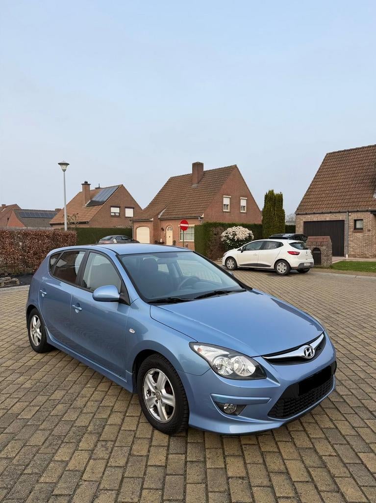 Hyundai i30 1.6D Euro5 Gekeurd voor verkoop, Autos, Euro 5, Achat, Entreprise, Air conditionné