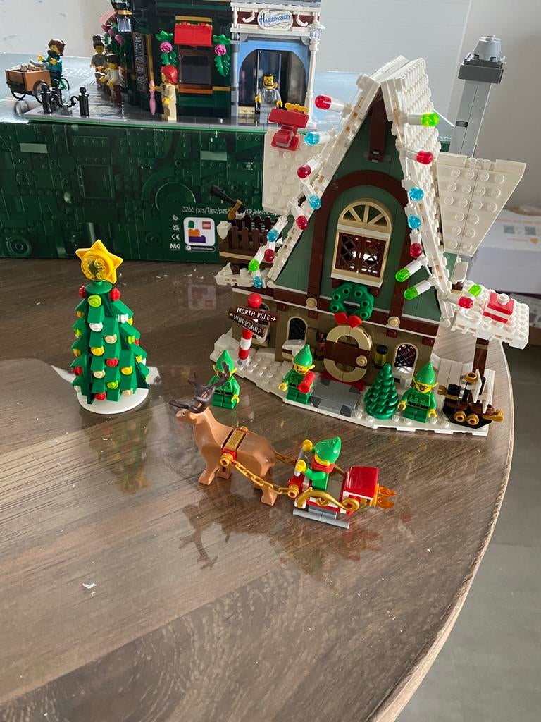 Lego kerst elf club house 10275, Kinderen en Baby's, Ophalen of Verzenden, Zo goed als nieuw, Lego
