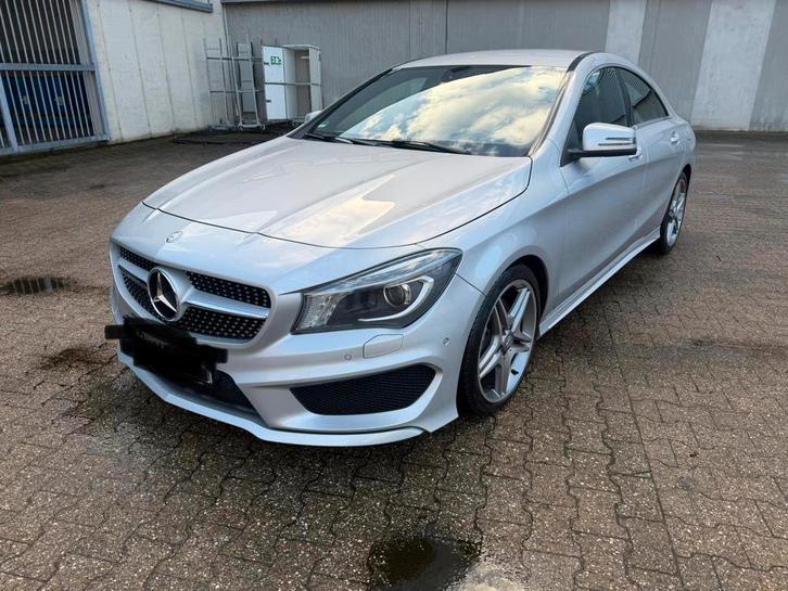 Mercedes Benz Cla 220 cdi amg, Autos, Mercedes-Benz, Particulier, CLA, Airbags, Bluetooth, Radio, Diesel, Euro 6, Berline, 4 portes