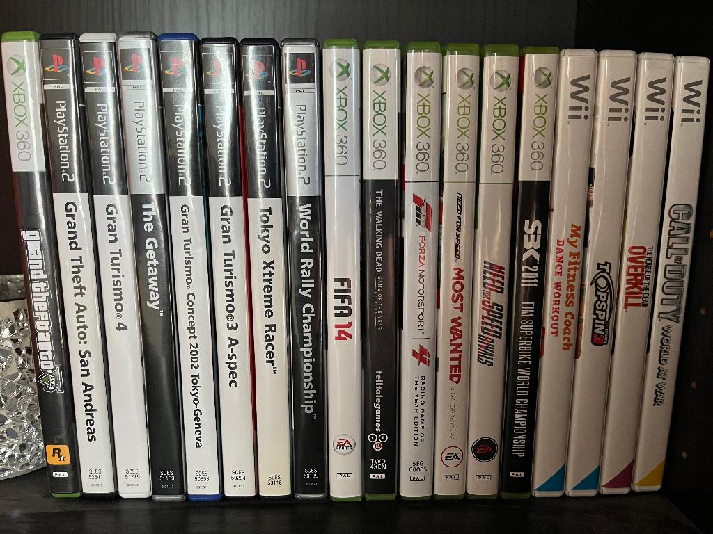 18 games, Games en Spelcomputers, Games | Pc, Ophalen, Zo goed als nieuw