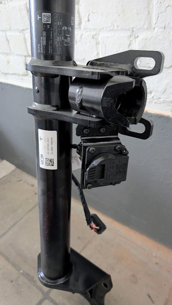 Tesla Model X afneembare trekhaak, Ophalen, Nieuw