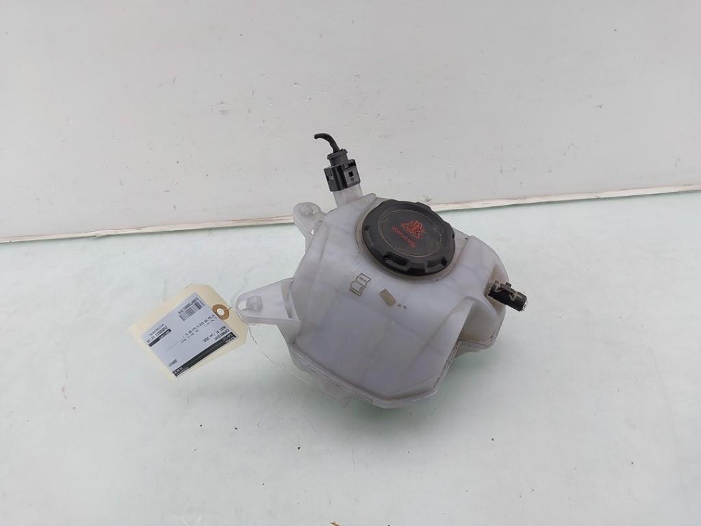 VASE D'EXPANSION Audi A1 Sportback (GBA) (01-2018/-), Autos : Pièces & Accessoires, Utilisé, Audi