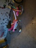 Petit vélo pour petite fille, Enlèvement