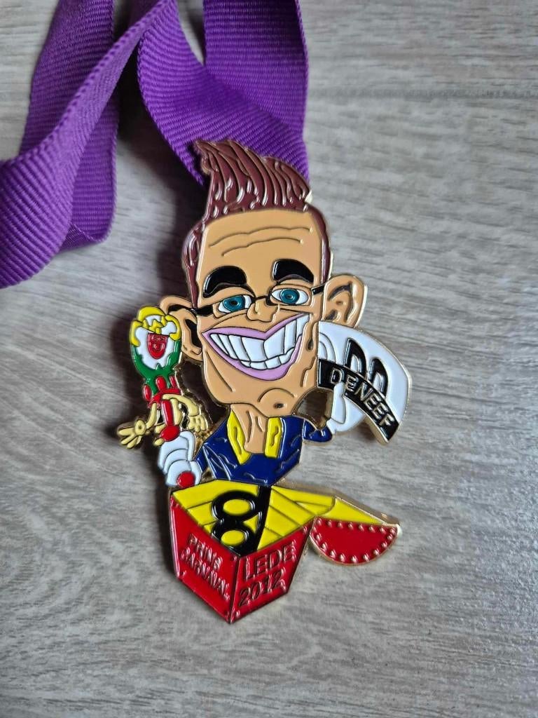 Medaille prins carnaval Lede 2012, Postzegels en Munten, Penningen en Medailles, Ophalen of Verzenden
