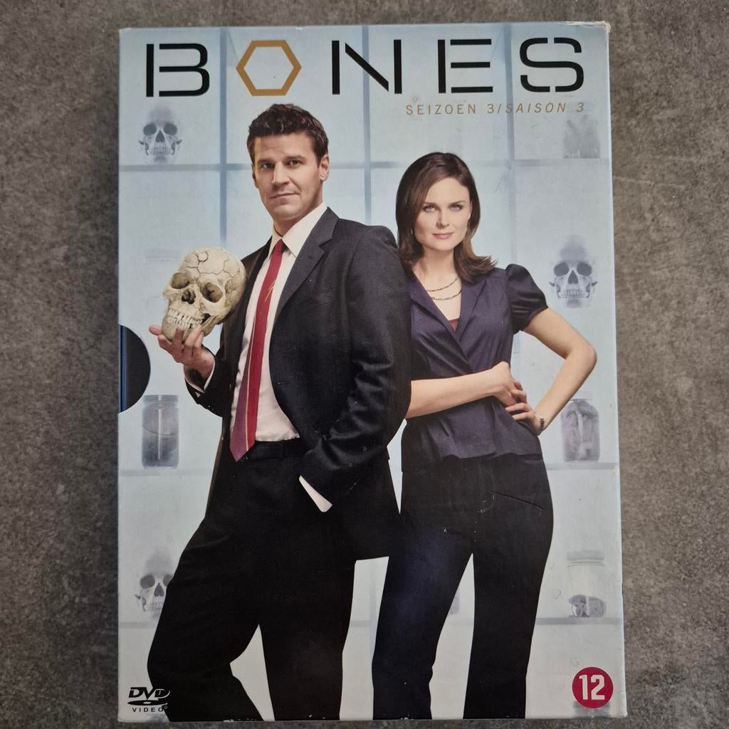 Dvd box Bones seizoen 3, CD & DVD, DVD | TV & Séries télévisées, Enlèvement ou Envoi, Coffret, Comme neuf, Autres genres