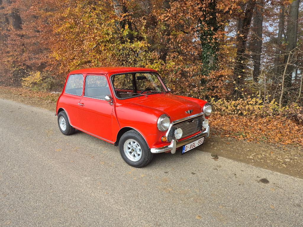 Mini Austin 1983 oldtimer 1000cc in uitstekende staat, Auto's, 4 cilinders, Handgeschakeld, Particulier, 1000 cc