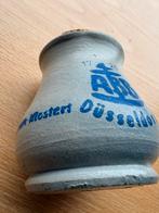 Potje met sluiting uit Düsseldorf Duitsland, Ophalen of Verzenden