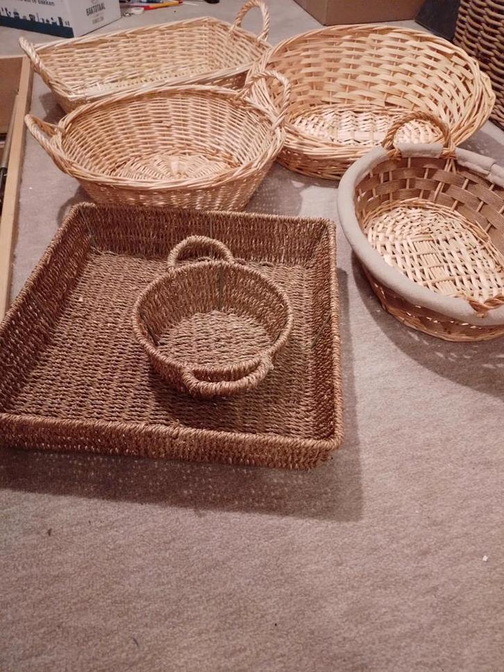 Rieten geschenk /serveermanden, Huis en Inrichting, Woonaccessoires | Dienbladen, Nieuw, Overige materialen, Ophalen of Verzenden