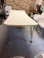 Table et chaises Kartell modernes en excellent état, Enlèvement, Comme neuf