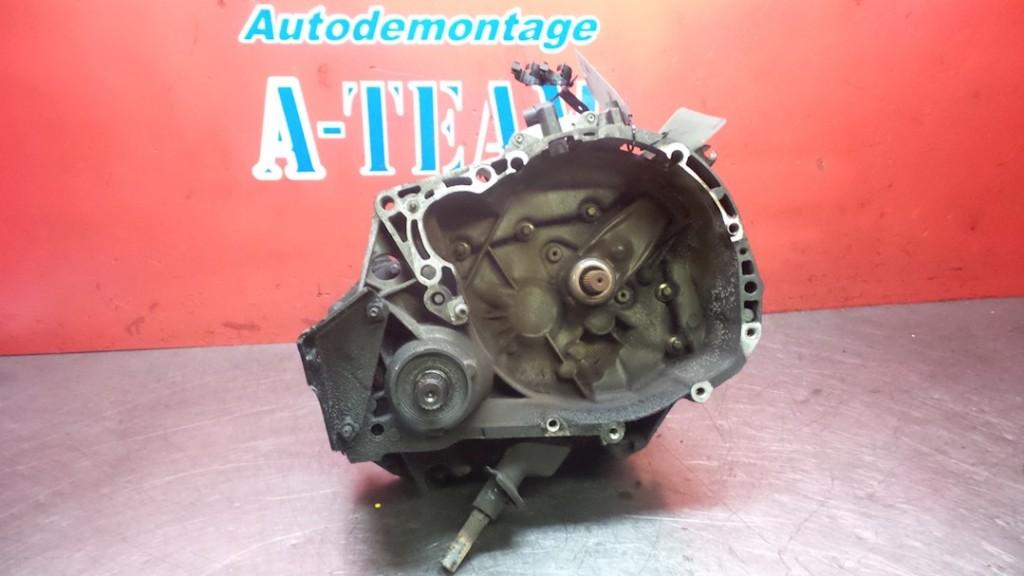 VERSNELLINGSBAK SCHAKEL ABS Clio II diesel (BB / CB / SB), Gebruikt, Renault