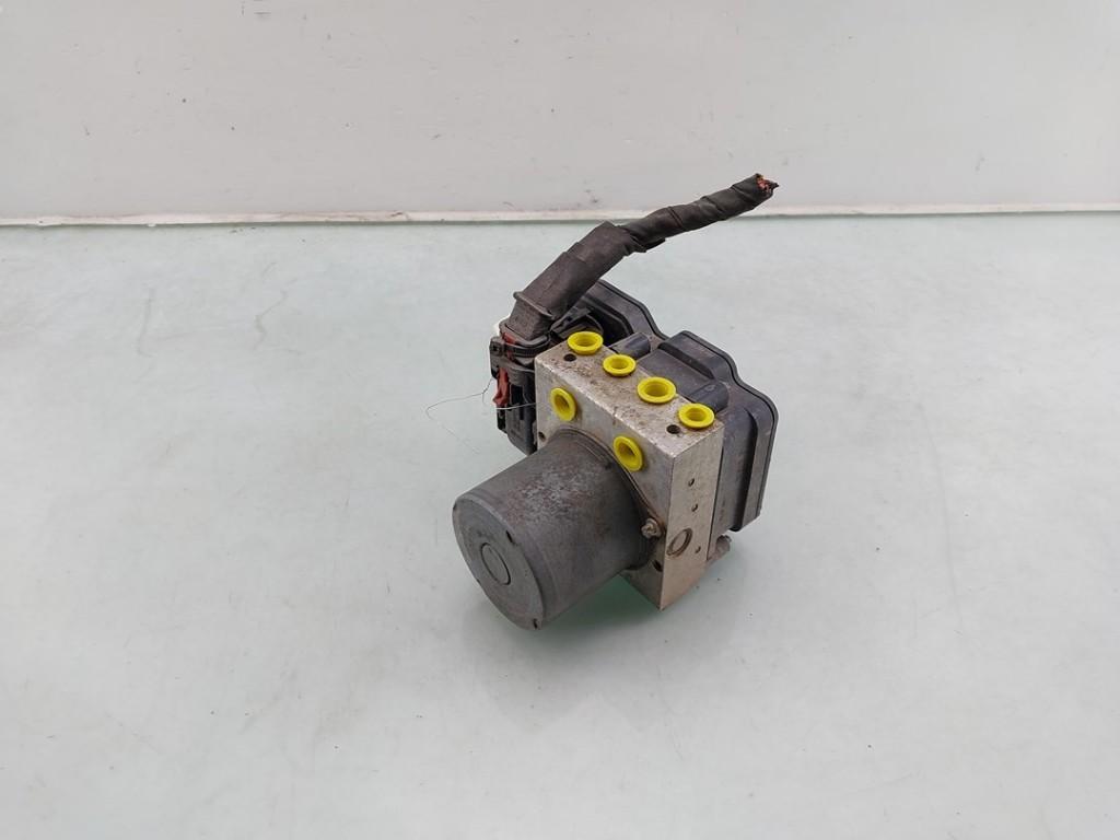 BLOC ABS (FREINS ANTI-BLOCAGE) Volkswagen Polo VI (AW1), Utilisé, Volkswagen