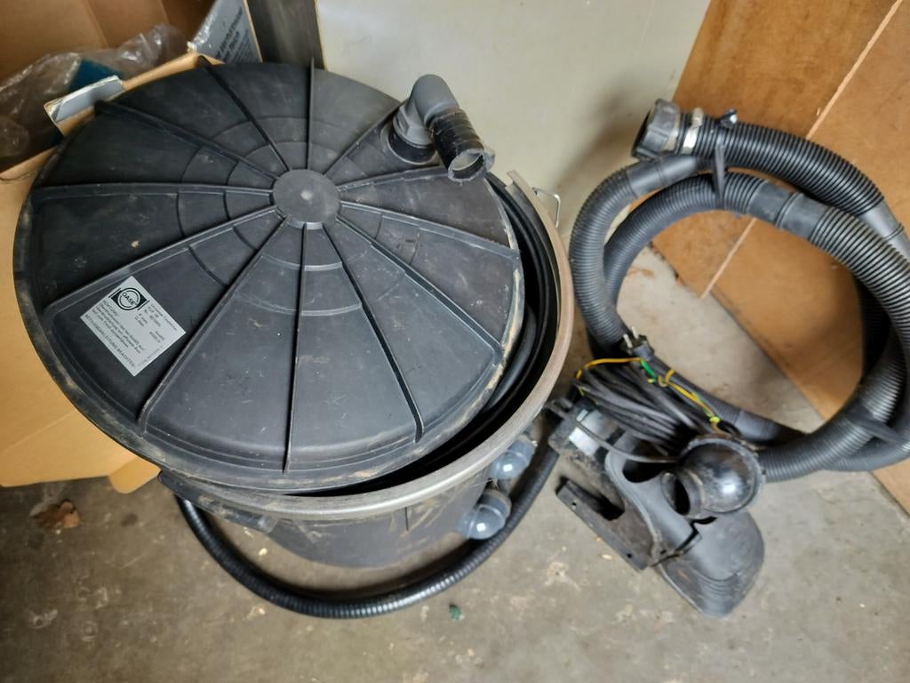 Vijverfilter1 met pomp., Ophalen