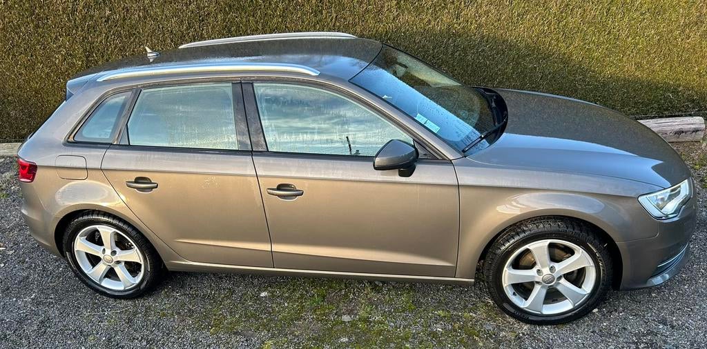 Audi A3 sportback stronic, Autos : Divers, Porte-bagages, Comme neuf, Enlèvement