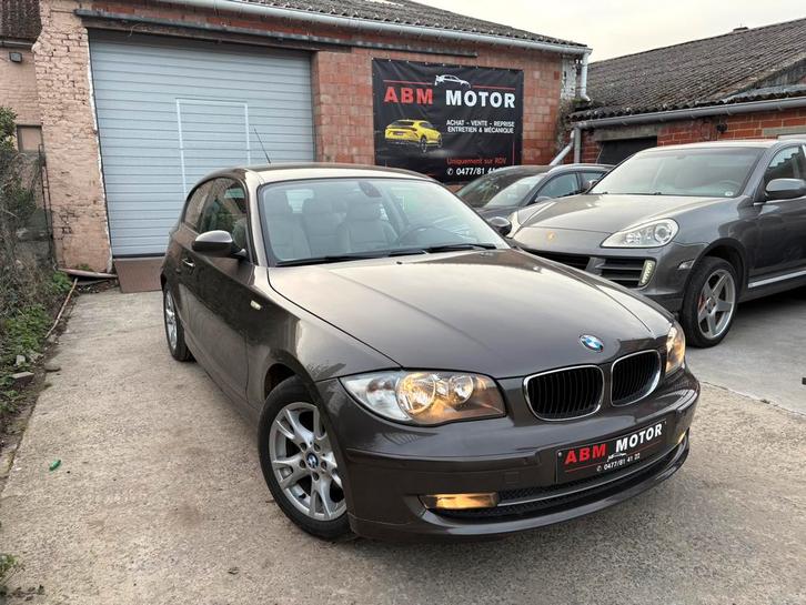 BMW 118d **114000km**carnet**car pass** EXPORT/MARCHAND **, Autos, BMW, Particulier, Série 1, ABS, Airbags, Air conditionné, Alarme