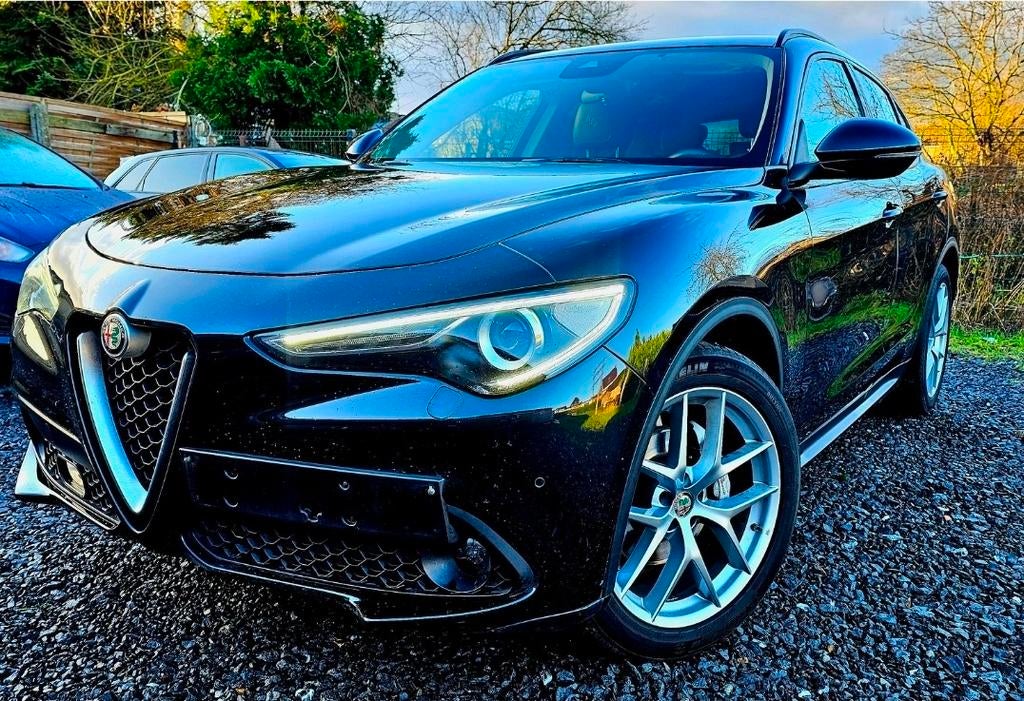 Alfa Romeo stelvio 2,2 jtdm, Particulier, Achat, Caméra, Stelvio