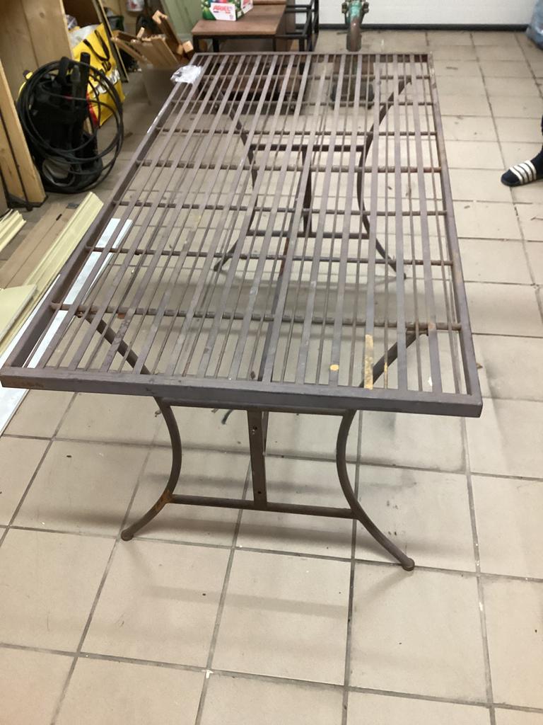 Metalen tafel, Tuin en Terras, Tuintafels, Ophalen, Gebruikt