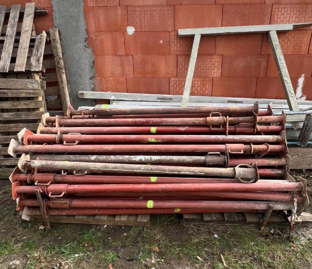 Schoren stutten stempels, Doe-het-zelf en Bouw, Ophalen, Zo goed als nieuw, IJzer