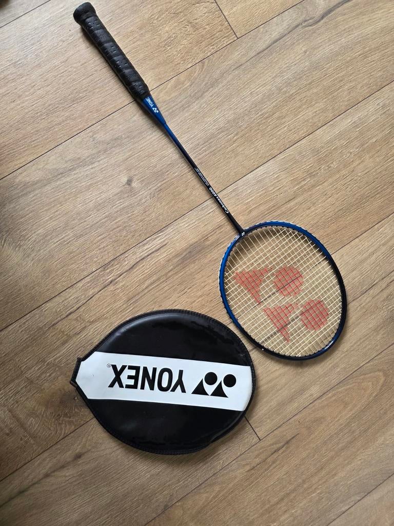 Raquette de badmington Yonex Carbonex 6000 + housse, Enlèvement