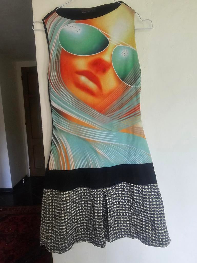 Excl. mooi pittig designerkleed v imagomerk CUSTO BARCELONA, Custo Barcelona, Verzenden, Maat 36 (S)