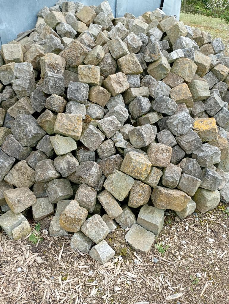 Kasseien, Jardin & Terrasse, Enlèvement