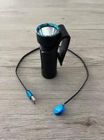 Olight Javelot Mini - Lampe de poche professionnelle, Enlèvement ou Envoi, Batterie