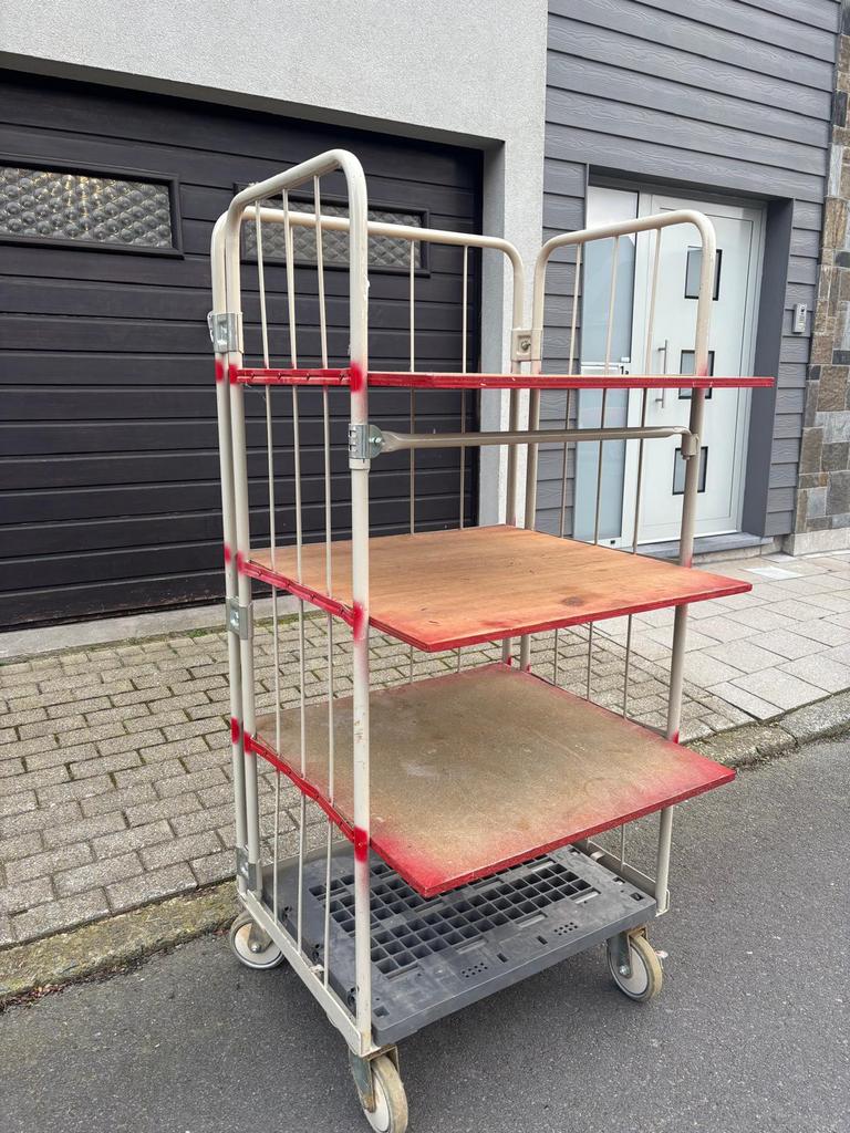 Rack à roulettes : robuste, maniable et pratique !, Enlèvement ou Envoi