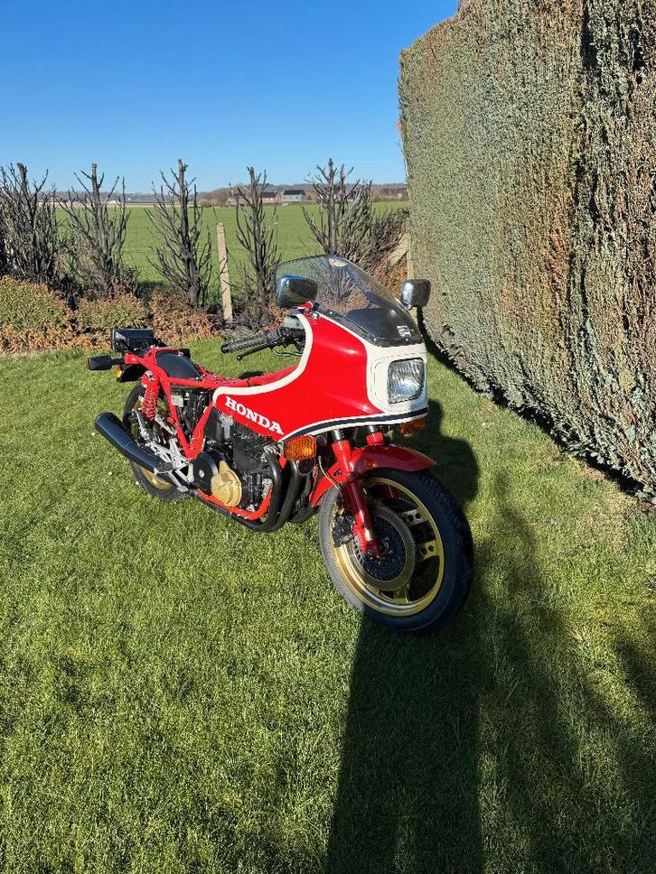 Honda CB1100R uit 1982, Motoren, Motoren | Oldtimers, Sport, meer dan 35 kW, 4 cilinders, Motorrijbewijs A, Ophalen