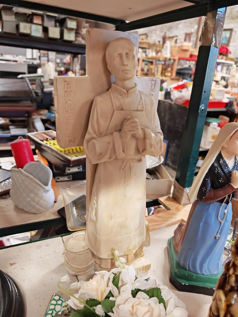 Katholiek beeld, Ophalen