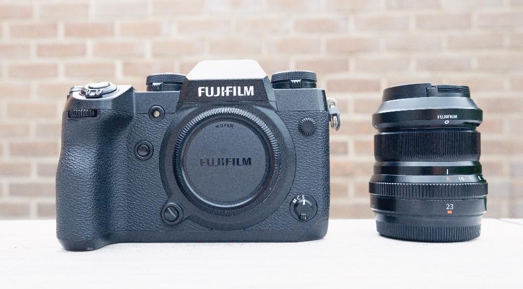 Fujifilm X-H1 avec WR 23 mm/2, TV, Hi-fi & Vidéo, Appareils photo numériques, Sans zoom optique, Enlèvement ou Envoi, Utilisé