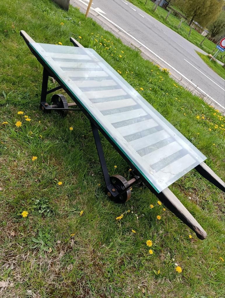 Magnifique table basse xxl, ancien chariot industriel, Antiquités & Art, Enlèvement