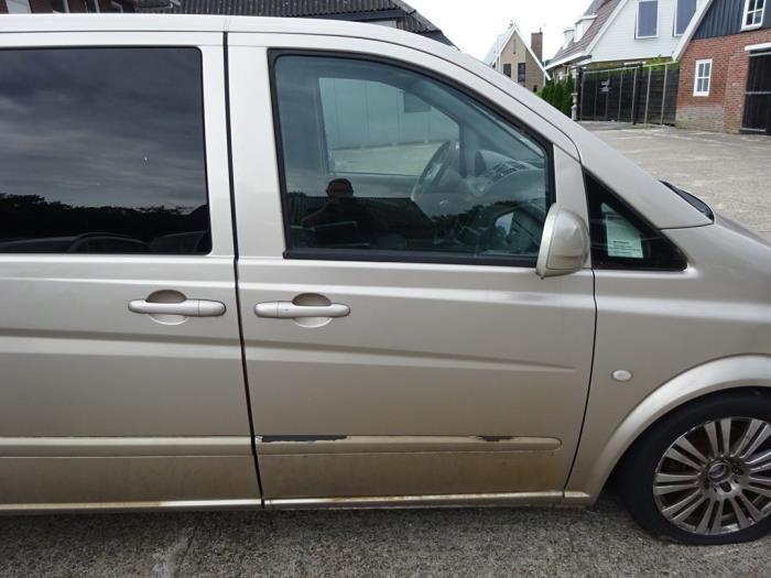 Portière 2portes droite d'un Mercedes Vito, 3 mois de garantie, Utilisé, Porte, -