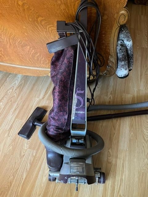 Te koop Kirby stofzuiger, Elektronische apparatuur, Stofzuigers, Ophalen, Gebruikt, Reservoir, Stofzuiger