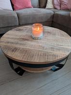 Table basse en bois massif de Manguier, Maison & Meubles