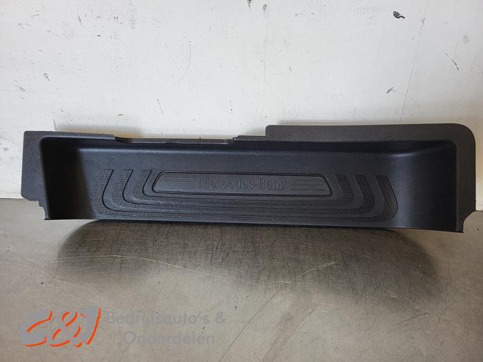 Embarquement avant droit d'un Mercedes V-Klasse, Autos : Pièces & Accessoires, Carrosserie & Tôlerie, Mercedes-Benz, Utilisé, 3 mois de garantie