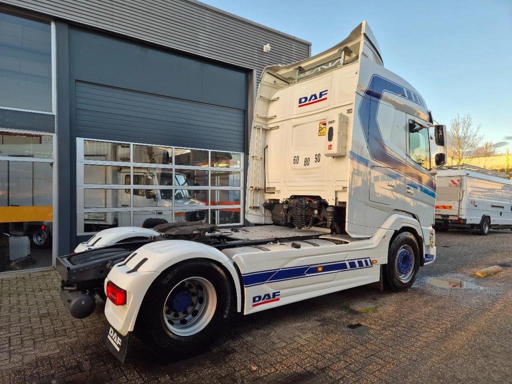 DAF XG 530/ 2022/ Retarder/ LED/ Park Airco/ Navi/ Full opti, Automaat, Achterwielaandrijving, Wit, Bedrijf