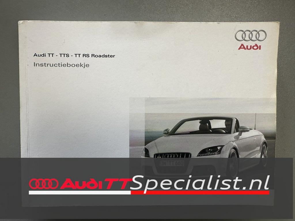 Instructieboekje orgineel NL Audi TT / TTS / TT RS MK2 8J, Ophalen of Verzenden, Zo goed als nieuw