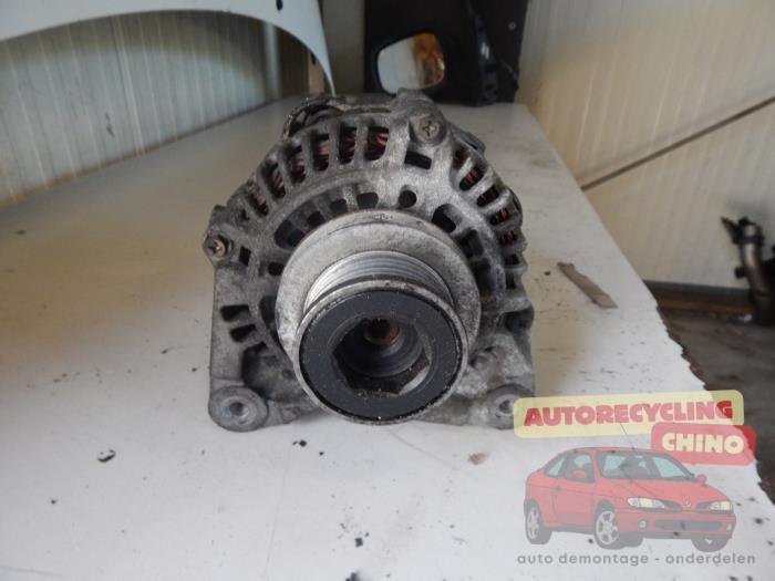 Dynamo d'un Renault Kangoo, Renault, -, 3 mois de garantie, Utilisé
