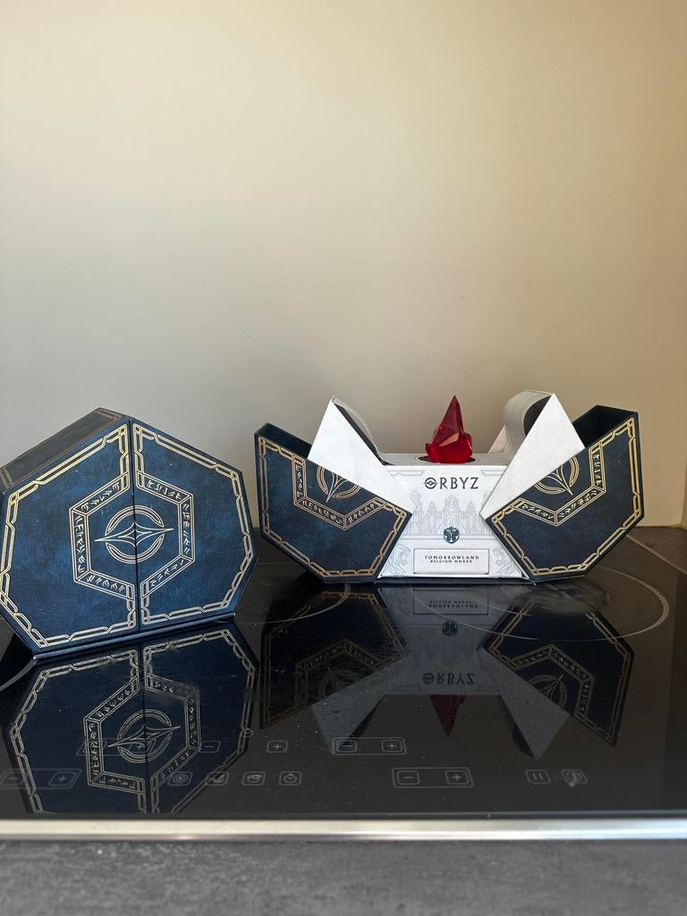 Tomorrowland Orbyz treasure case