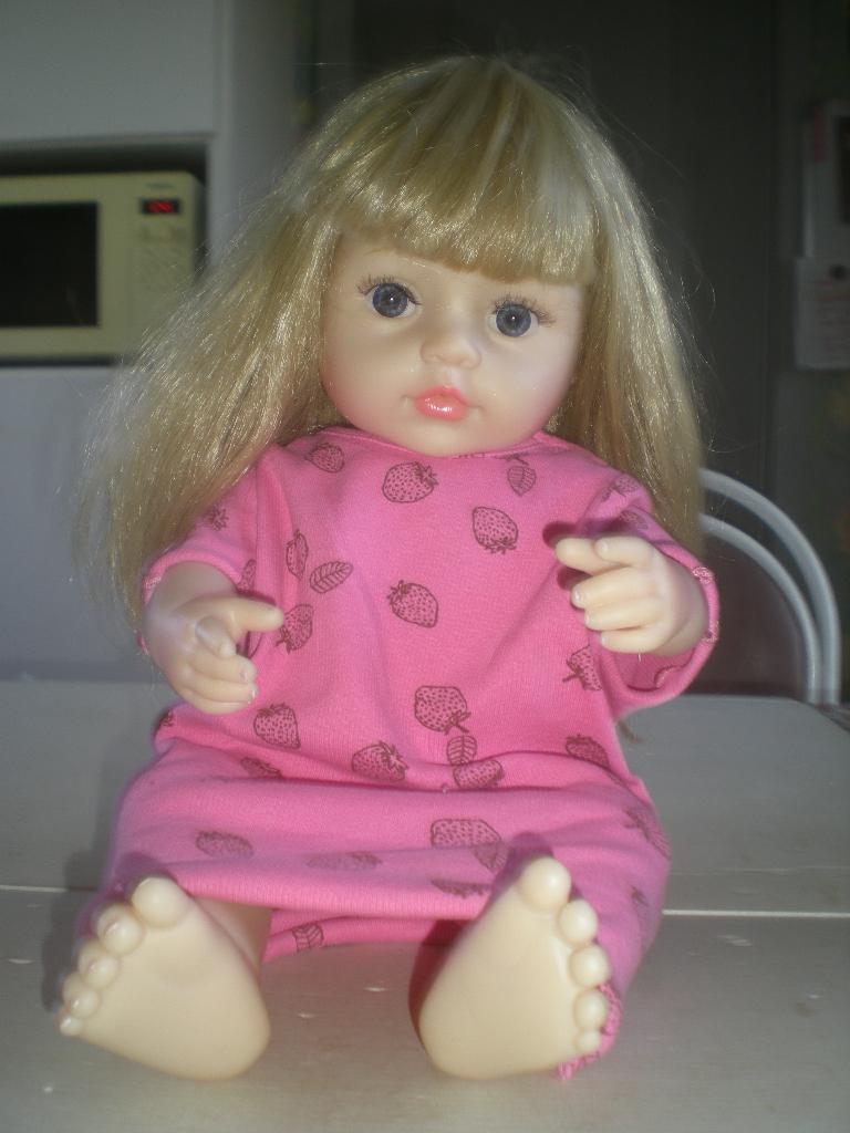 grote levensechte pop, Enlèvement ou Envoi, Comme neuf