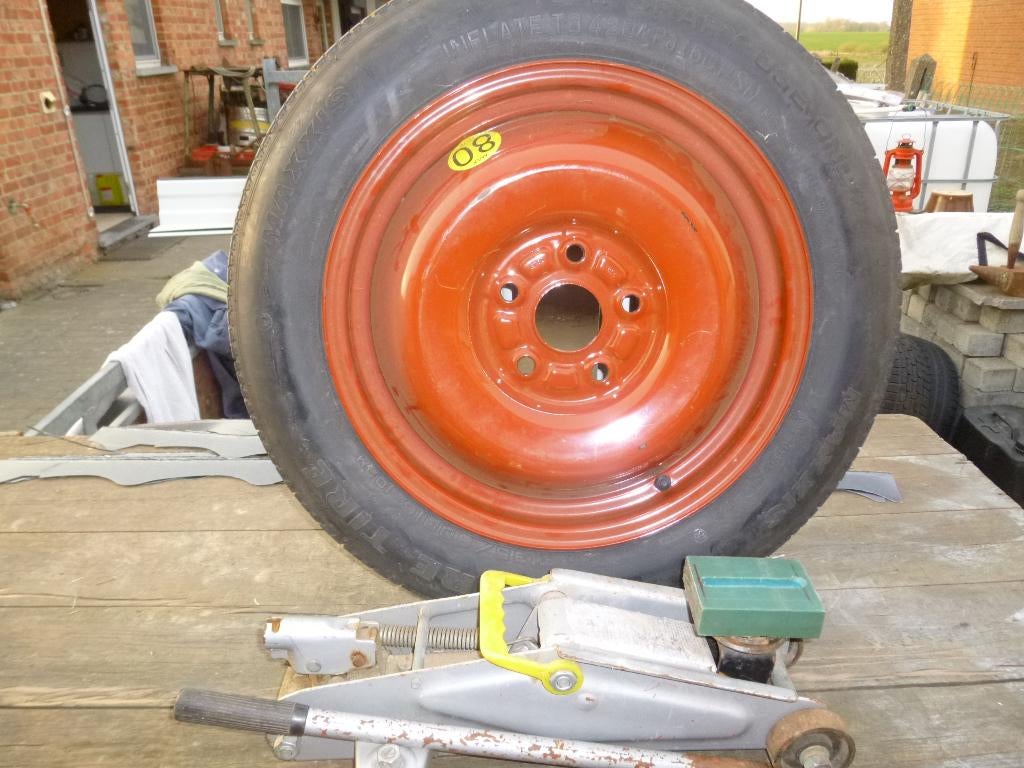 reservewiel thuiskomer suzuki vitara , past ook op s-cross, Autos : Pièces & Accessoires, Pneus & Jantes, Pneus et Jantes, Neuf