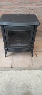 Poêle à mazout état neuf, Maison & Meubles, Poêles, Neuf, Autres carburants, Enlèvement, Autres types