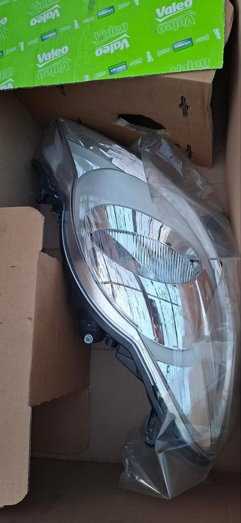 Phare droit Peugeot 107 2012 ->, Autos : Pièces & Accessoires, Enlèvement, Peugeot