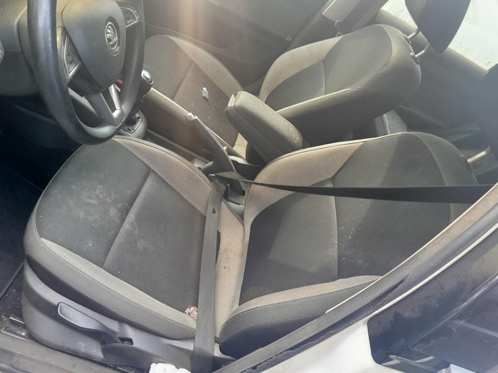 INTERIEUR COMPLET Skoda Fabia III Combi (NJ5), Utilisé, Skoda