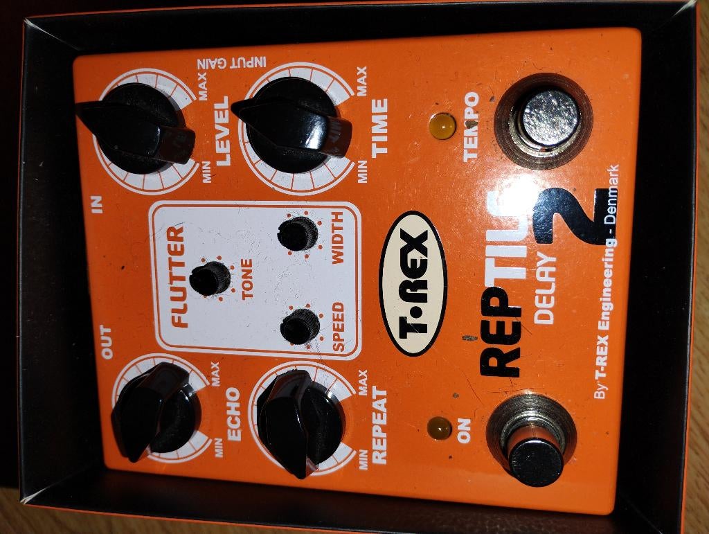 Analoge/digitale vertraging T-REX REPTILE-2, Ophalen of Verzenden, Zo goed als nieuw, Delay of Echo