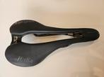 Selle Italia SLR Boost Superflow Carbon L3, Enlèvement ou Envoi, Vélo de course, Selle Italia, Selle