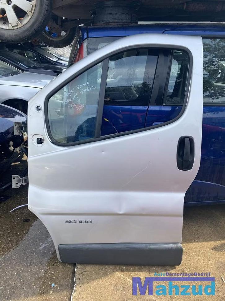 Opel vivaro Renault trafic linker voor deur grijs, Auto-onderdelen, Carrosserie, Deur, Renault, Voor, Gebruikt